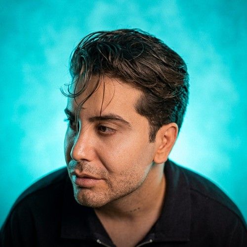 آهنگ فرشاد آزادی ارور